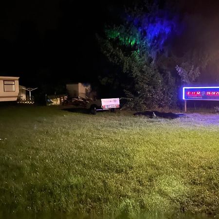 Appartamento Mobilheim Am Wald Bernau bei Berlin Esterno foto